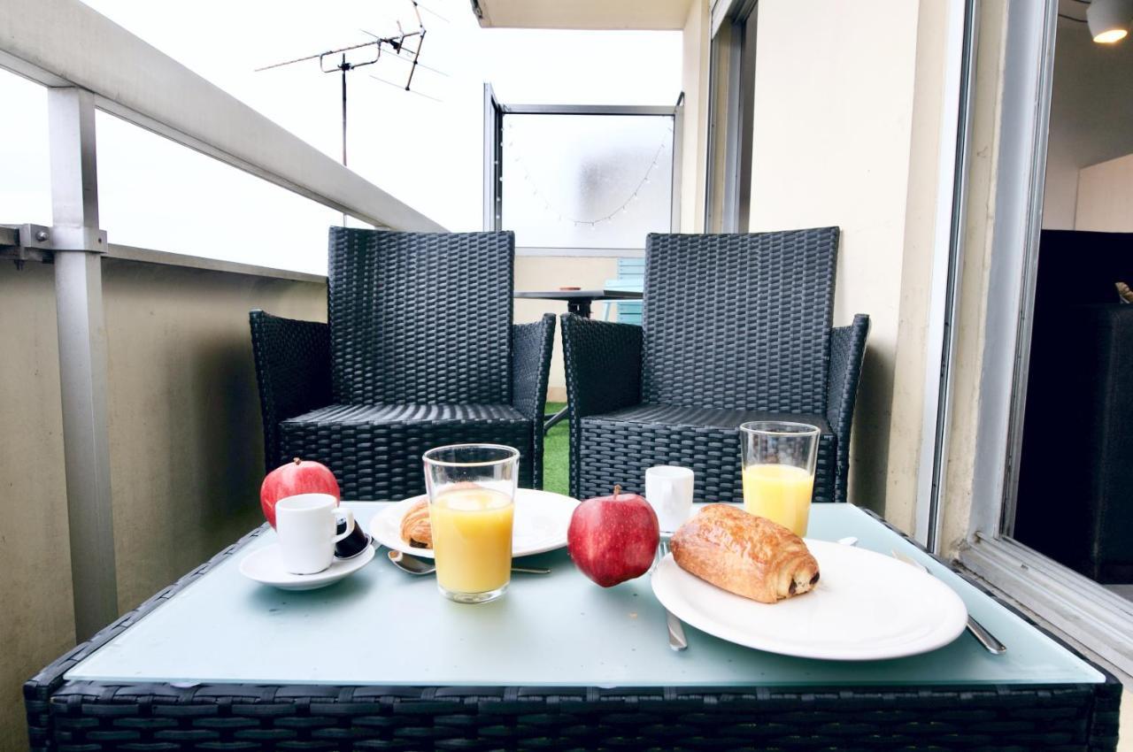 Appart'Hotel Versailles Saint Cyr L'Ecole - Gare Sncf A 100M Et Parking Prive Exterior photo